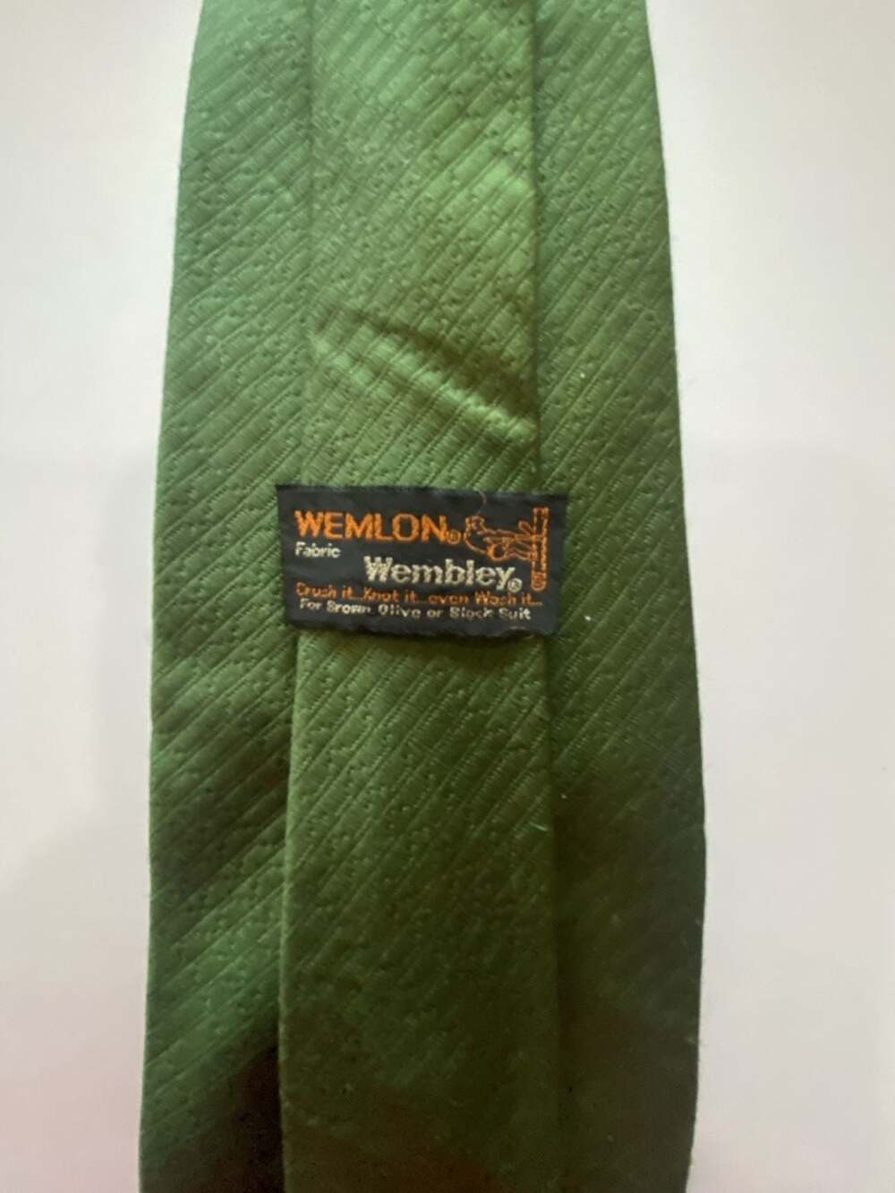 Vintage Wembley Wemlon Olive Green Textured Necktie